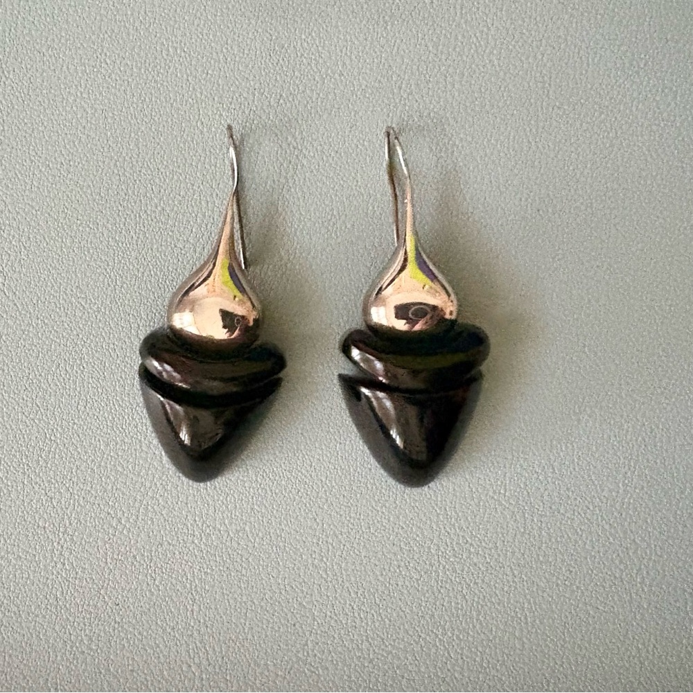 Art Deco Black and Silver Earrings